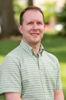 Headshot of Dr. Chris Berndsen
