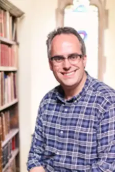 Headshot of Dr. Mark Rankin